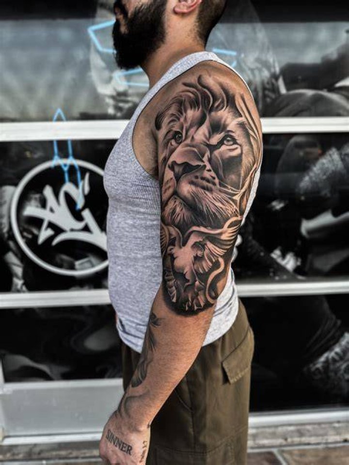 Half-Sleeve + Shoulder Tattoo