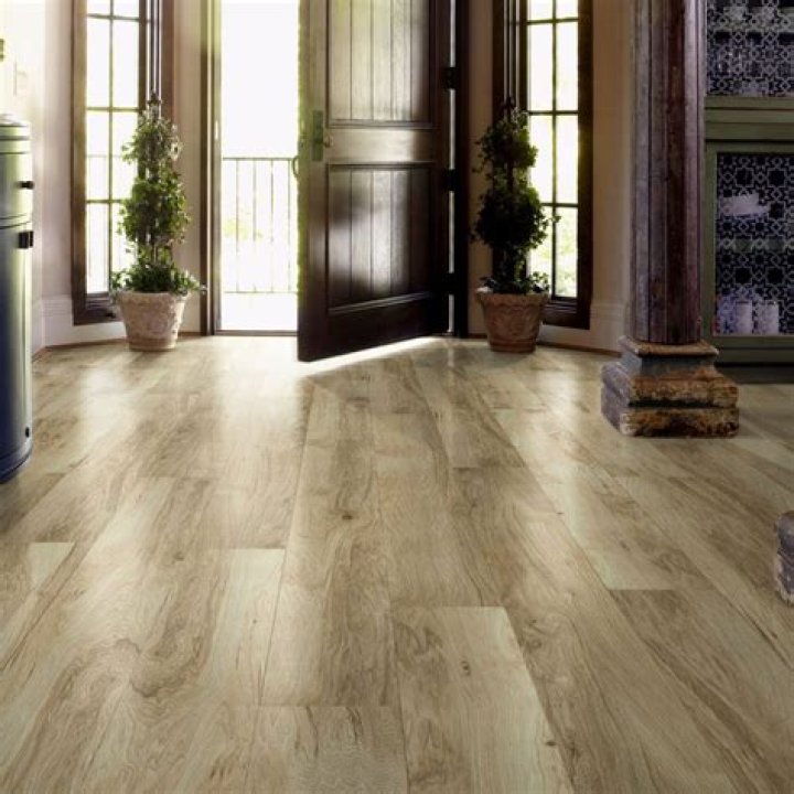 luxury vinyl tile flooring